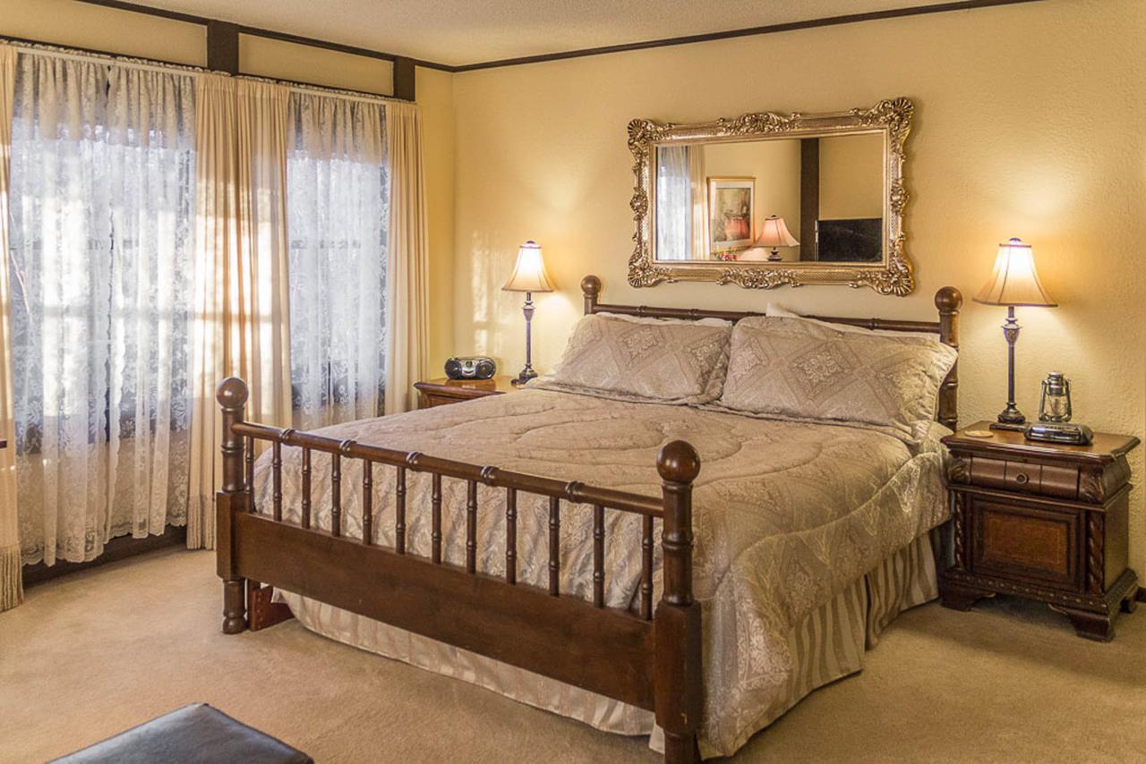 אנקורג' Highland Glen Lodge B&B מראה חיצוני תמונה