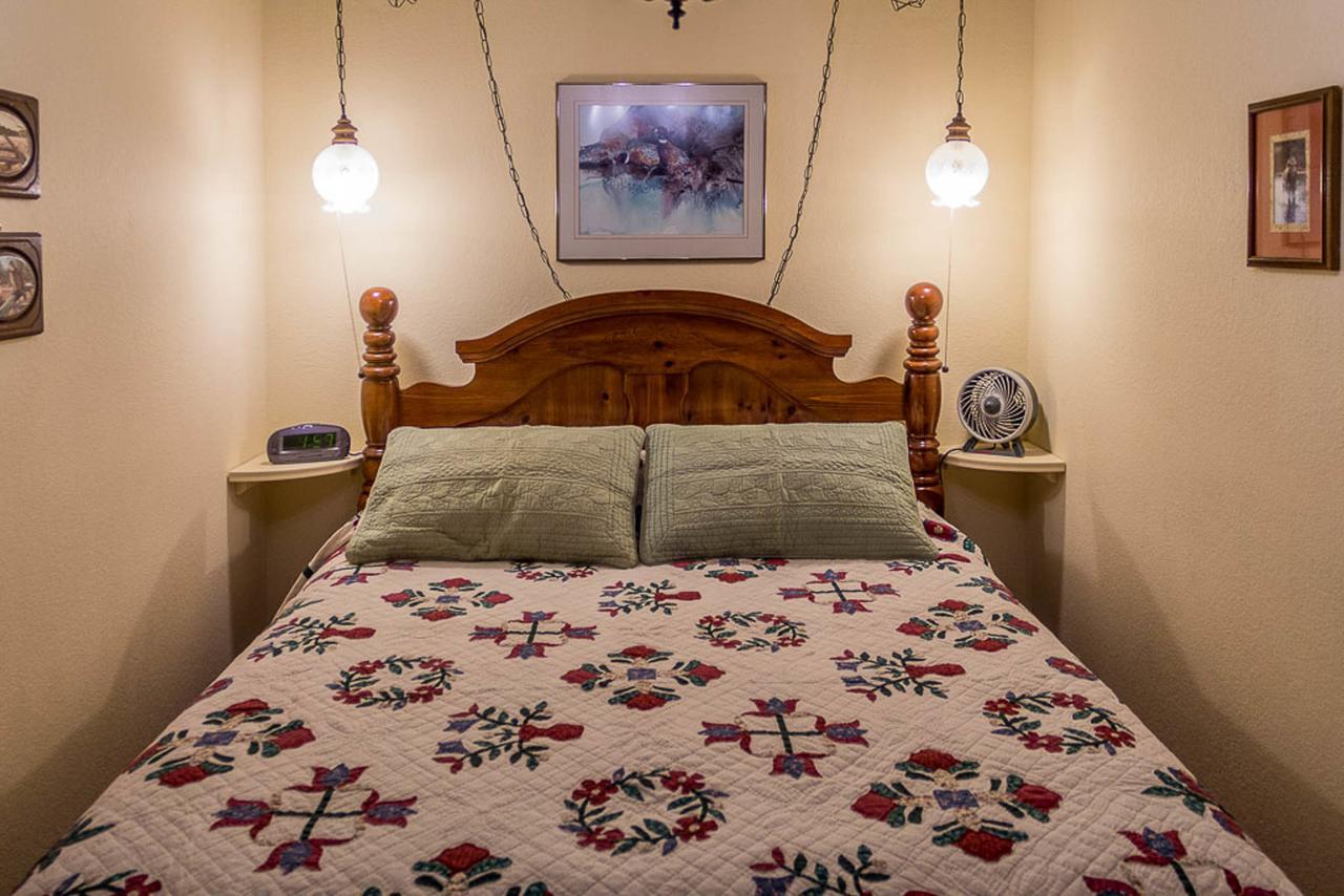 אנקורג' Highland Glen Lodge B&B מראה חיצוני תמונה