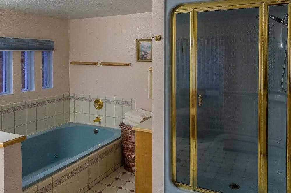 אנקורג' Highland Glen Lodge B&B מראה חיצוני תמונה