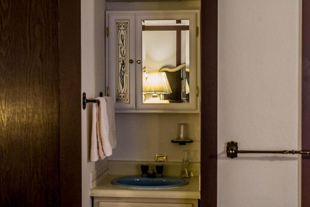 אנקורג' Highland Glen Lodge B&B מראה חיצוני תמונה